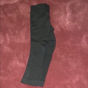 Lululemon cropped legging